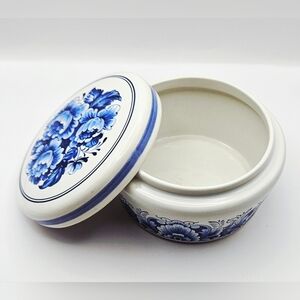 Estée Lauder Porcelain Youth-Dew Dusting Powder Jar Blue Floral